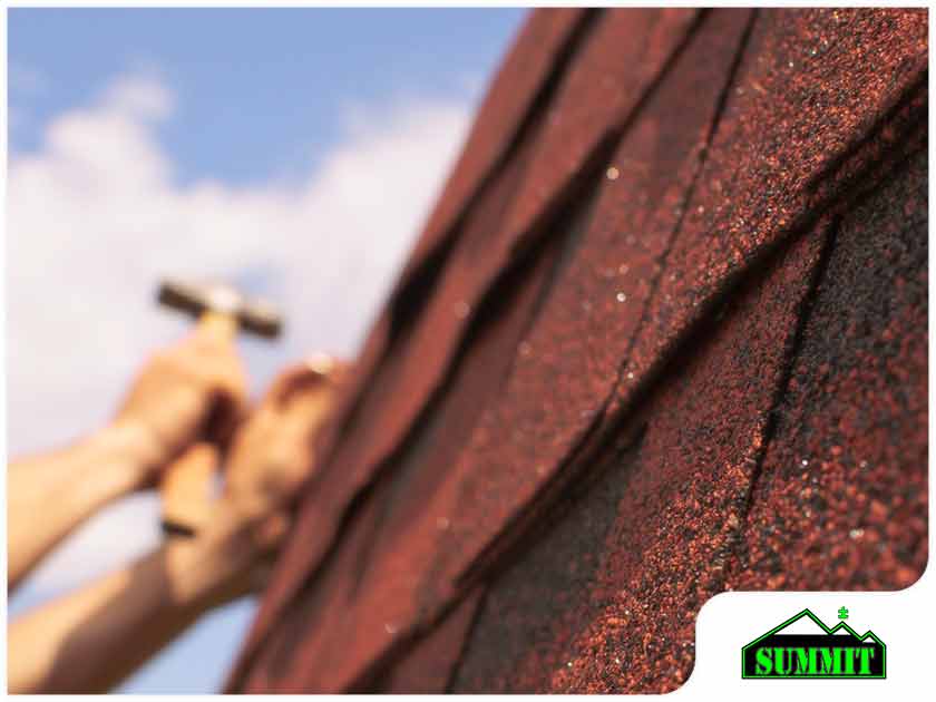 How Does the Roof Insurance Claims Process Work?